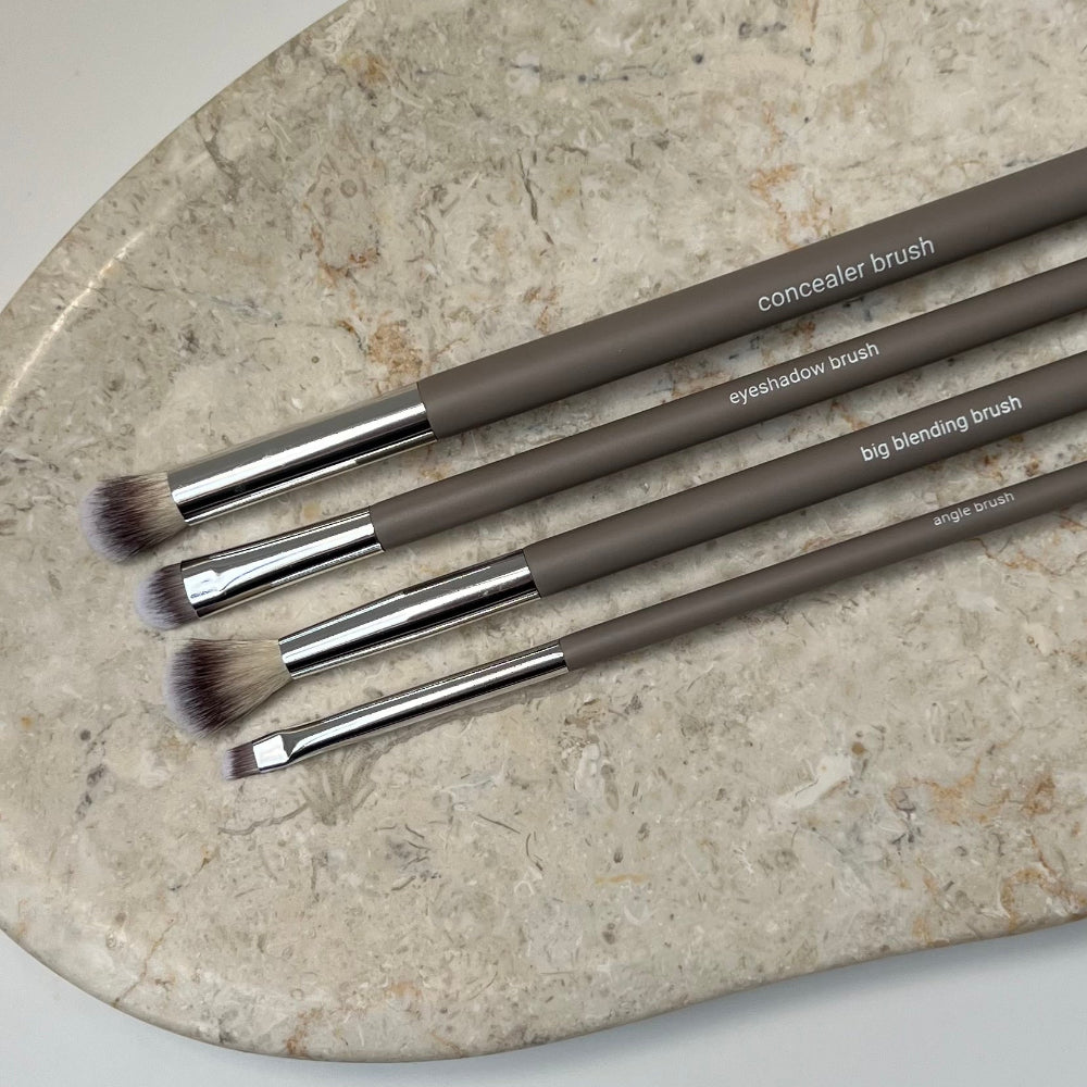 Soft Collection - Eyeliner Angle Brush