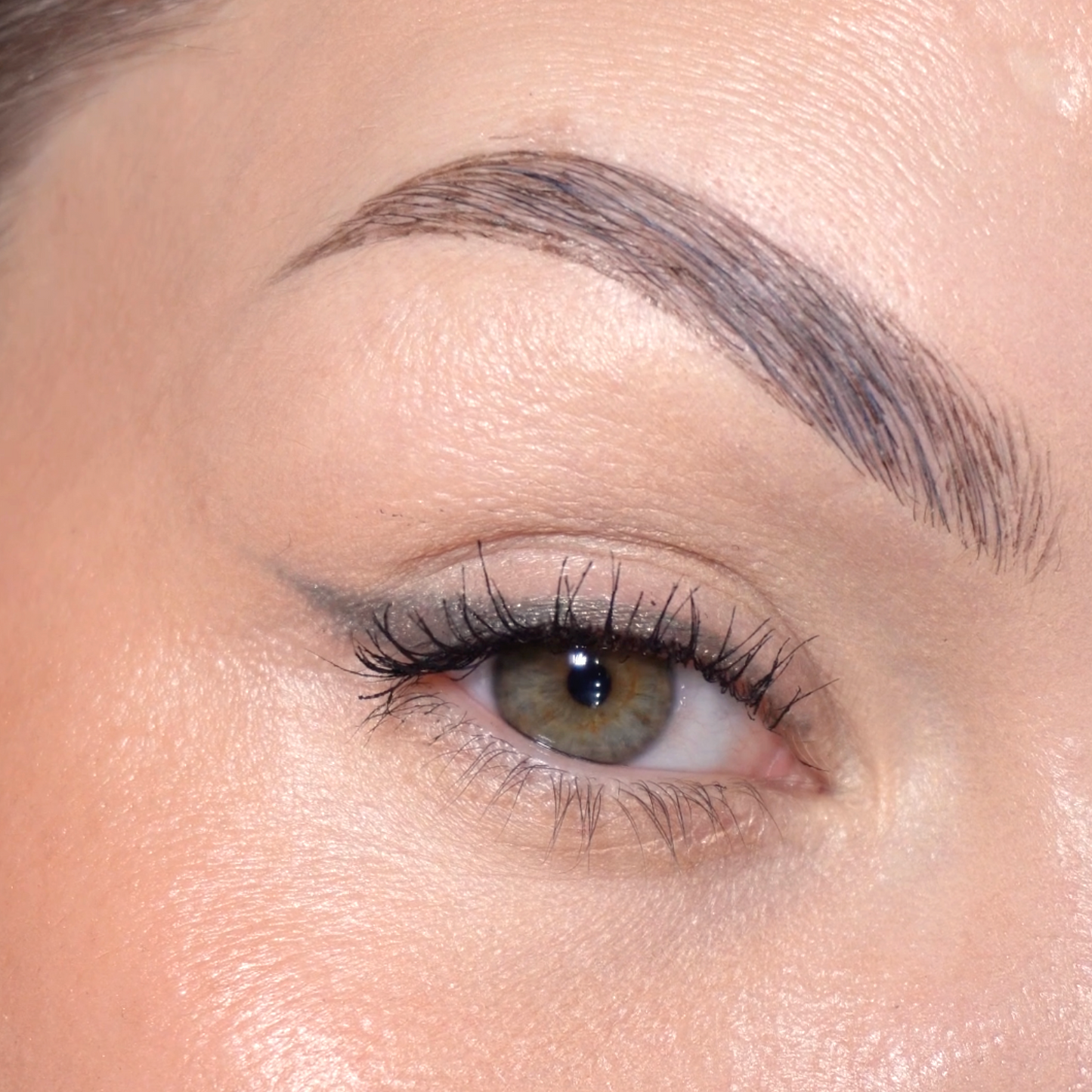 Waterproof Metallic Eyeliner 87 Go Green