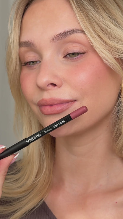 Lipliner Hot Mess
