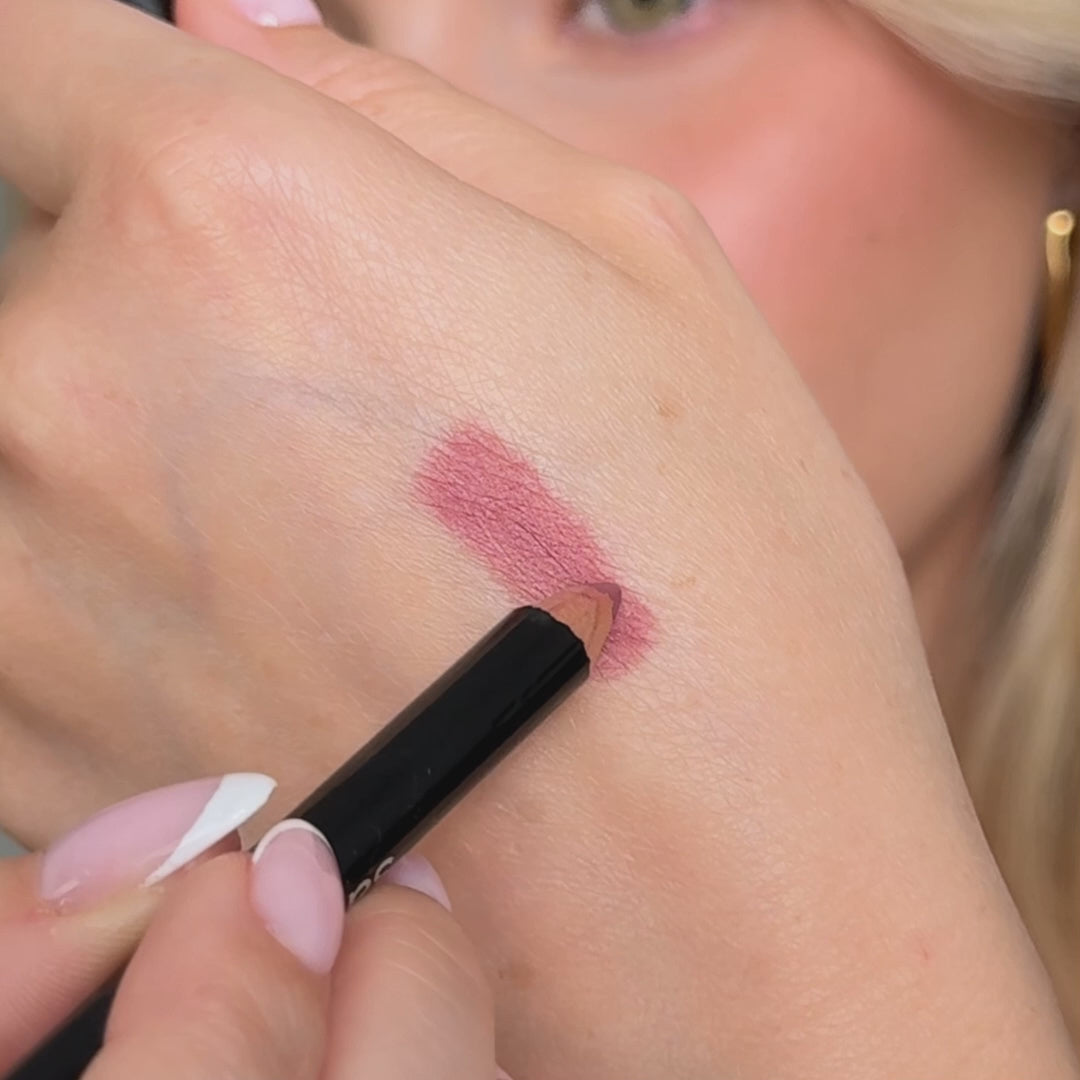 Lipliner Girl Crush
