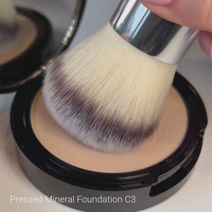 Pressed Mineral Foundation C4